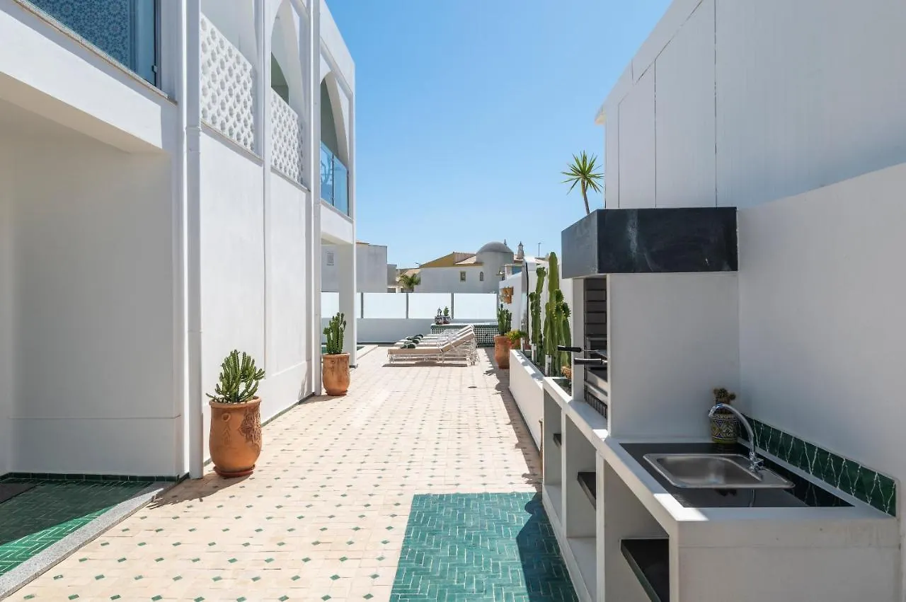 Riad Matias Gale - Luxury Villa With Private Pool, Ac, Free Wifi, 5 Min From The Beach Guia  Portugal