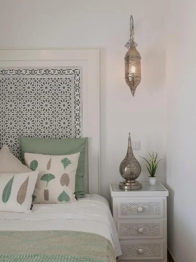Riad Matias Gale - Luxury Villa With Private Pool, Ac, Free Wifi, 5 Min From The Beach Guia  Guia (Faro)