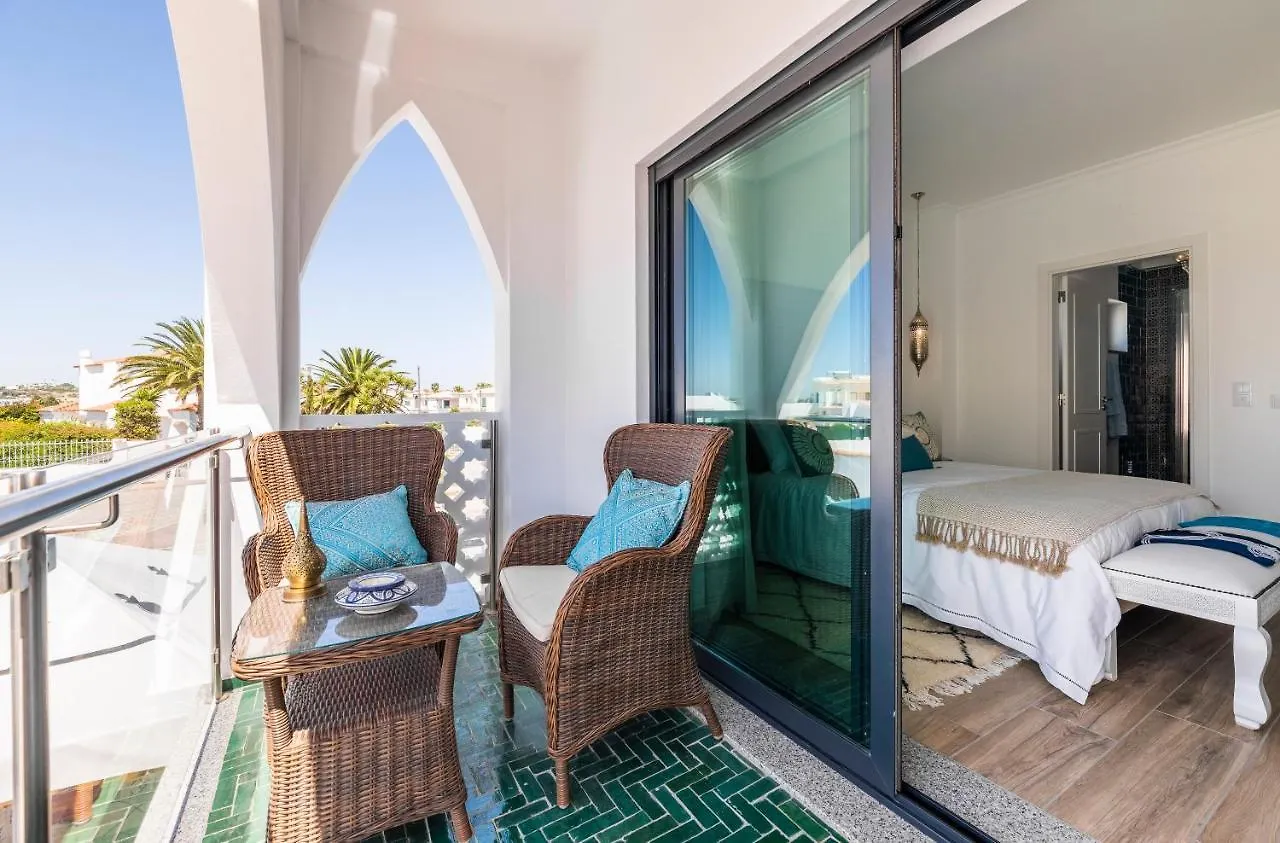 Riad Matias Gale - Luxury Villa With Private Pool, Ac, Free Wifi, 5 Min From The Beach Guia  0*, Guia (Faro) Portugal