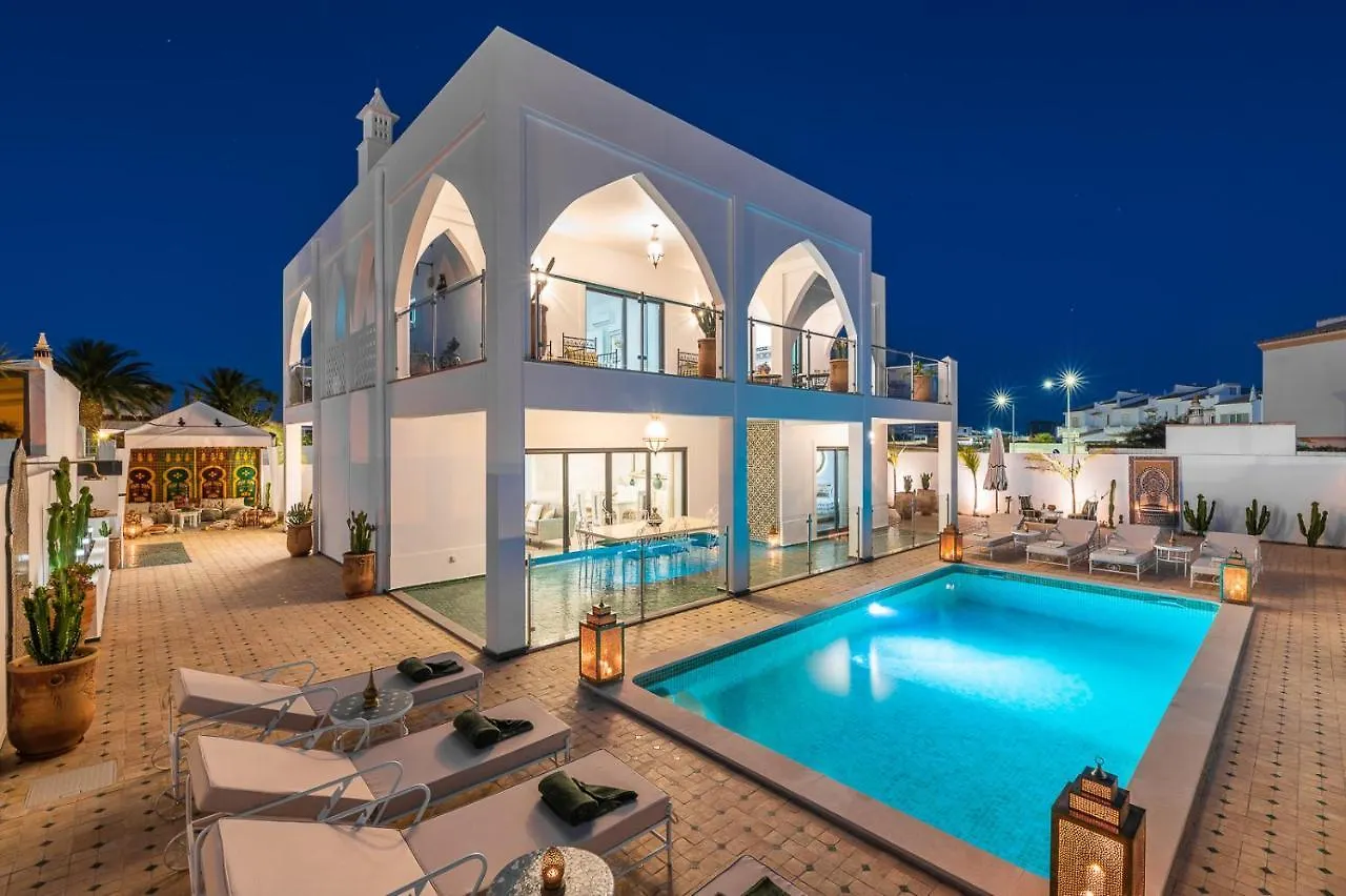 Riad Matias Gale - Luxury Villa With Private Pool, Ac, Free Wifi, 5 Min From The Beach Guia  Portugal