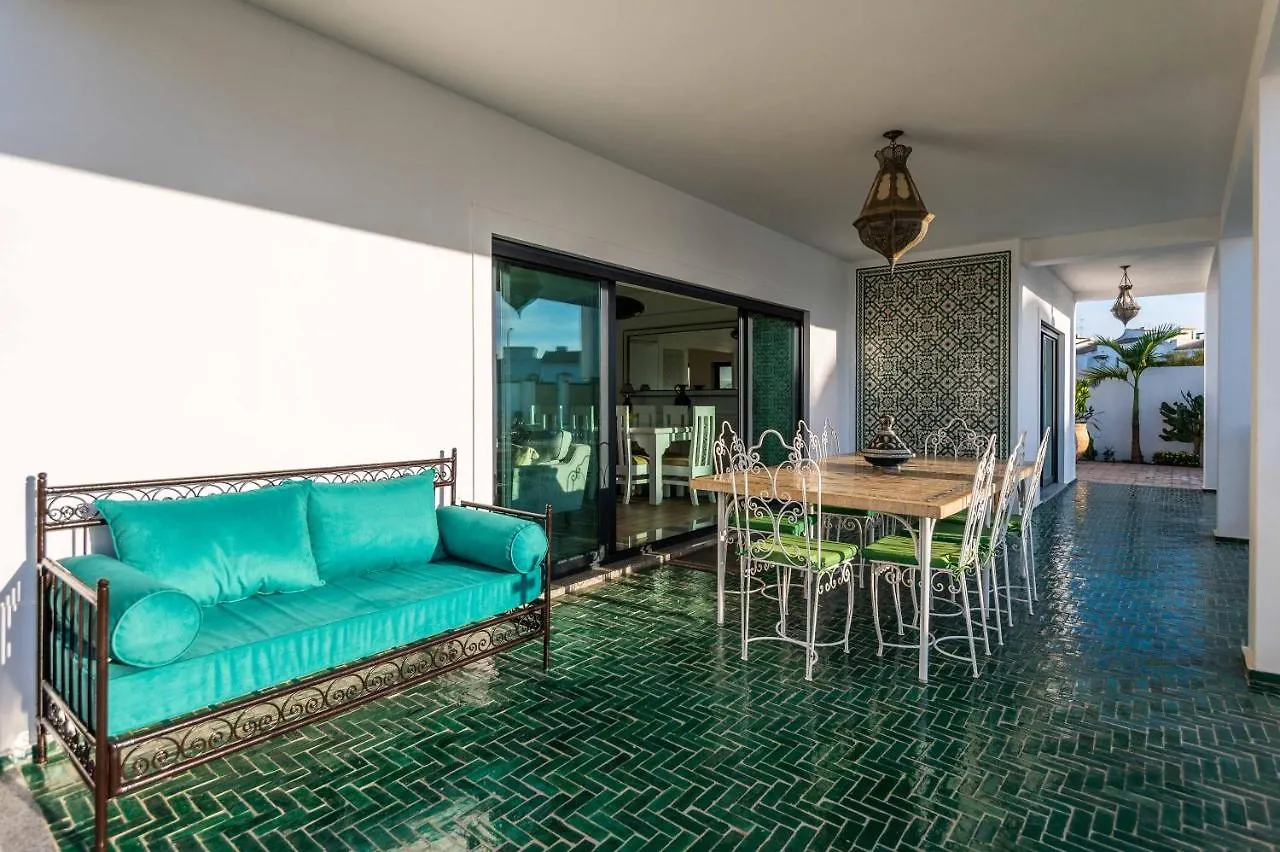 Riad Matias Gale - Luxury Villa With Private Pool, Ac, Free Wifi, 5 Min From The Beach Guia  Portugal